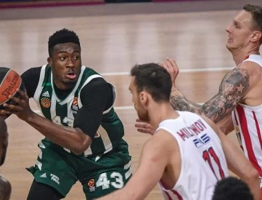 VAR: 20 διαιτητικές αποφάσεις του ντέρμπι στο μικροσκόπιο! (vid)